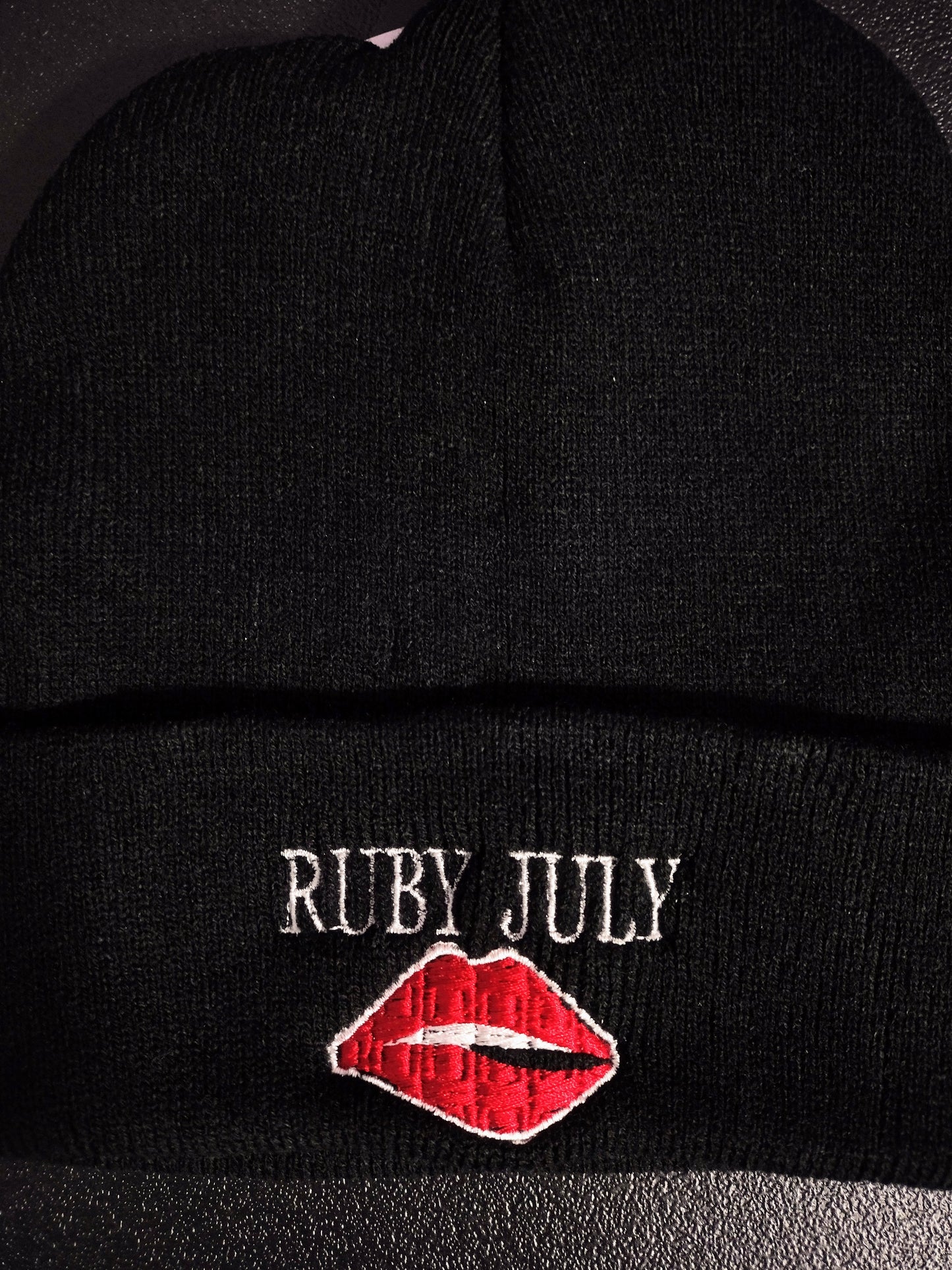 Ruby July Valentine's day sexy lips embroidered sweater with beanie hat