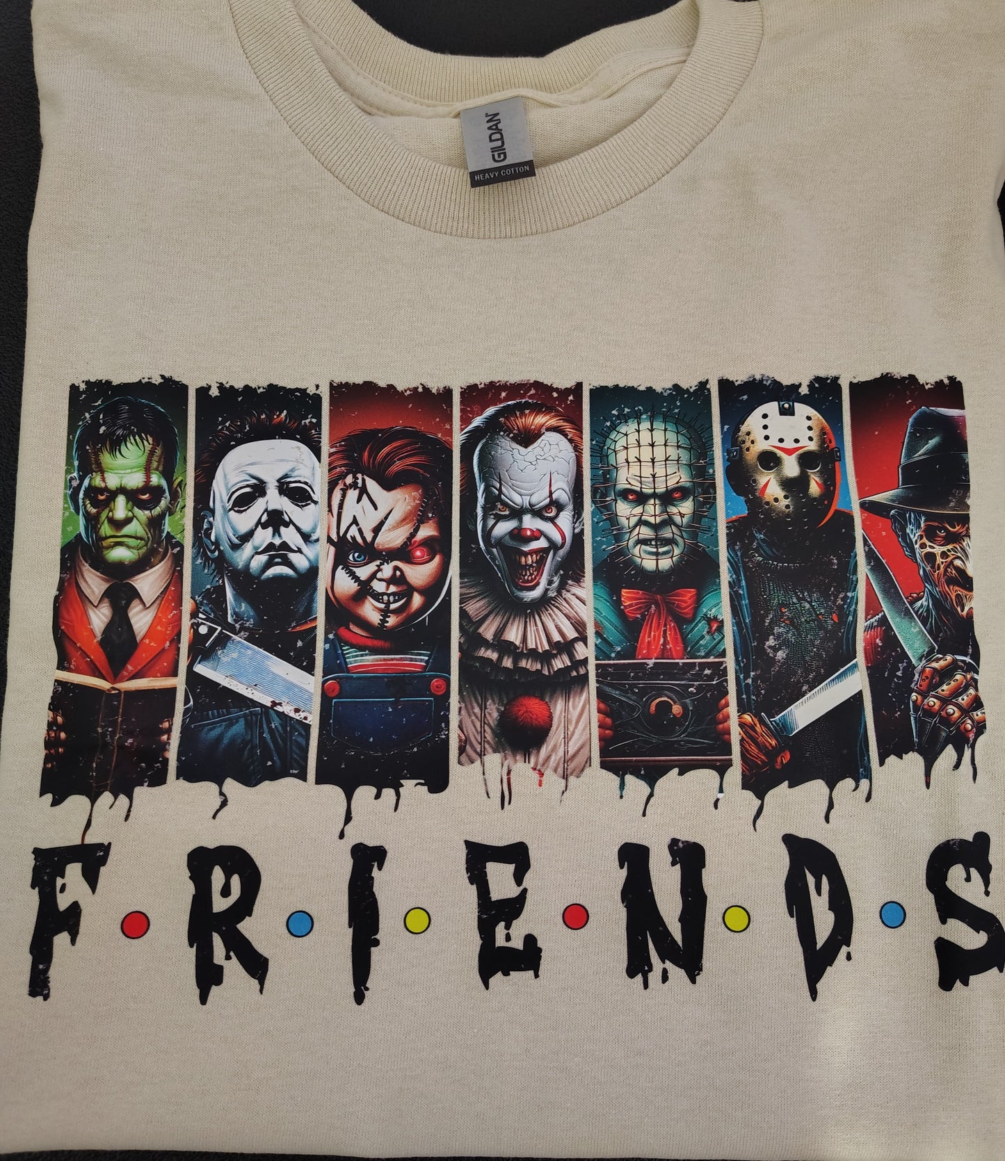 HALLOWEEN FRIENDS T SHIRT